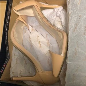 Heels- Nude and Clear closed toe heels